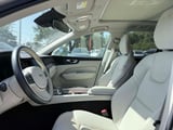2022 Volvo XC60 - Preview 8