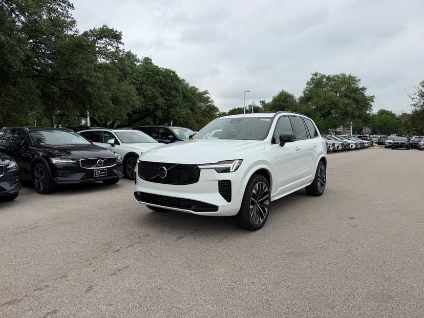 2026 Volvo XC90 - Image 1