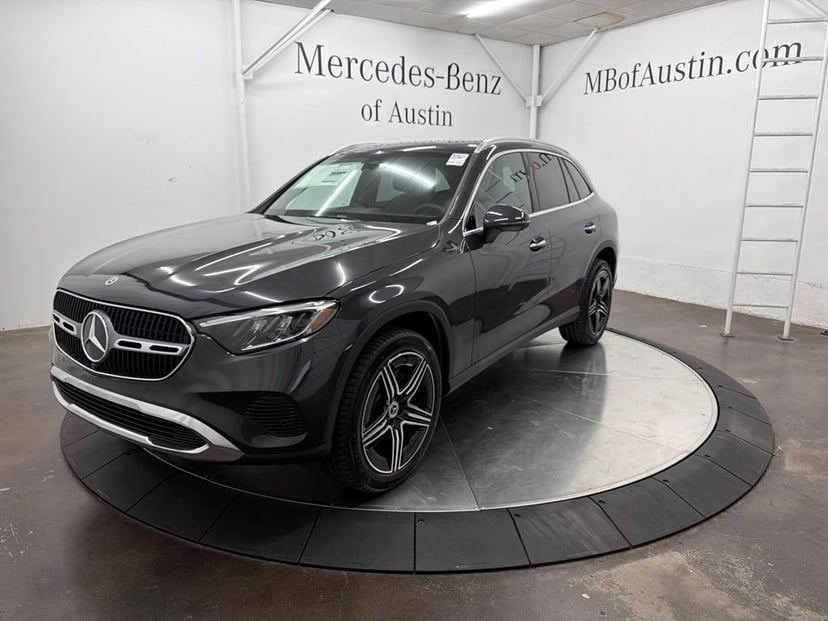 2027 Mercedes-Benz GLC - Image 1