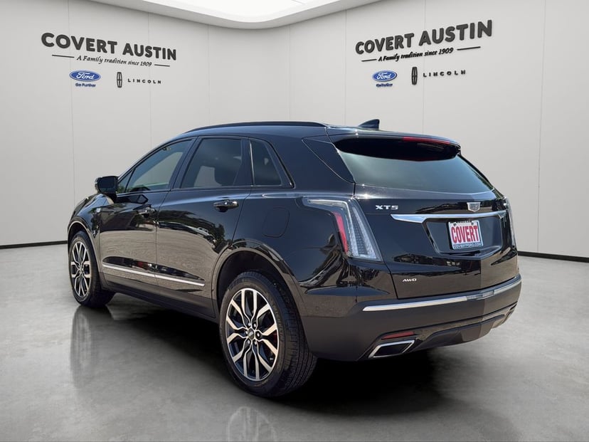 2023 Cadillac XT5 - Image 3