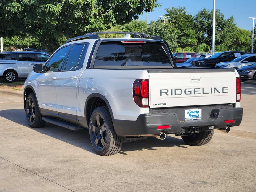 2026 Honda Ridgeline - Image 2