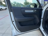 2026 Volvo XC40 - Preview 10