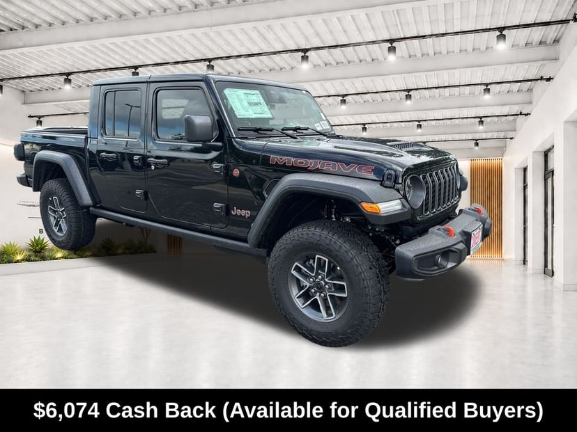 2026 Jeep Gladiator - Image 2