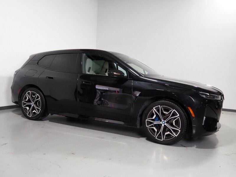 2024 BMW iX - Image 1