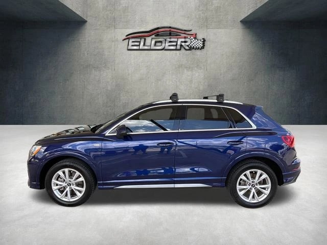 2022 Audi Q3 - Image 2