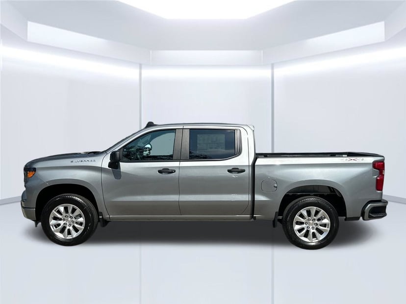 2026 Chevrolet Silverado 1500 - Image 1