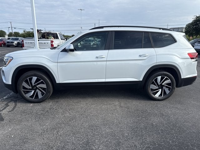 2026 Volkswagen Atlas - Image 2