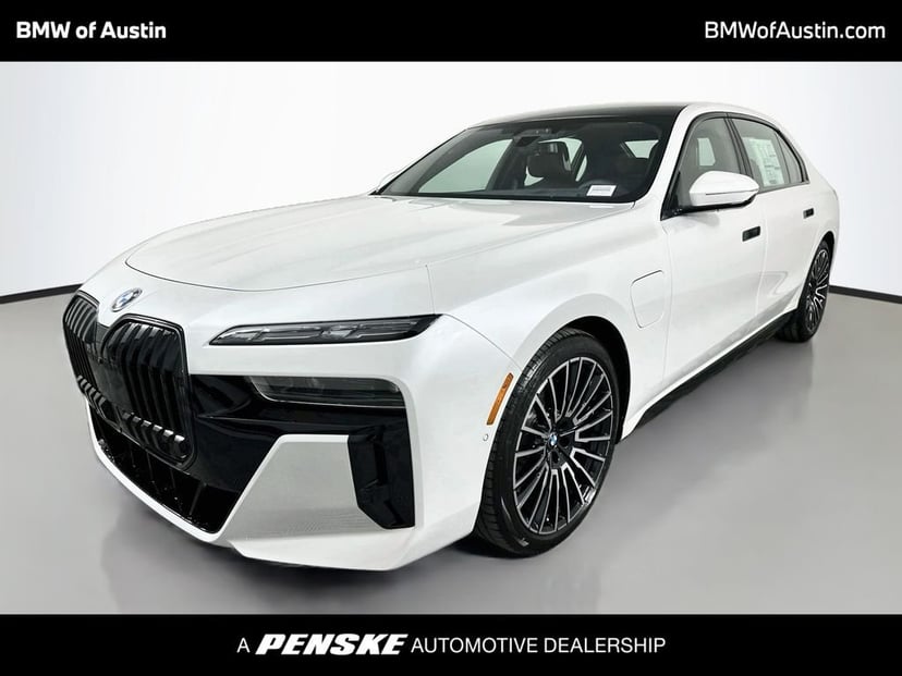 2026 BMW 7 Series - Image 2