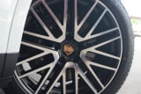 2026 Porsche Cayenne - Preview 11