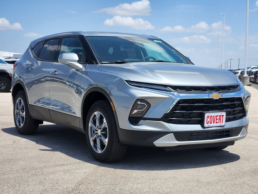 2026 Chevrolet Blazer - Image 2