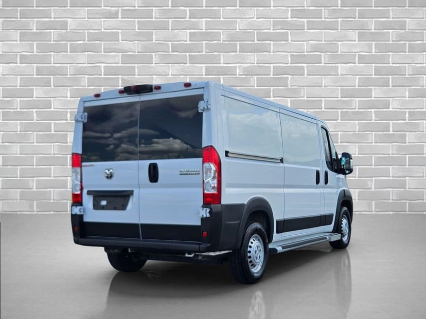 2025 RAM ProMaster Cargo Van - Image 3