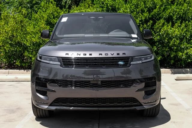 2026 Land Rover Range Rover Sport - Image 2