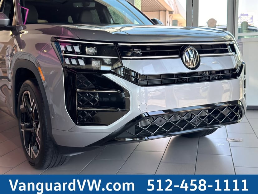 2027 Volkswagen Atlas - Image 1