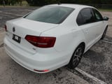 2016 Volkswagen Jetta - Preview 5