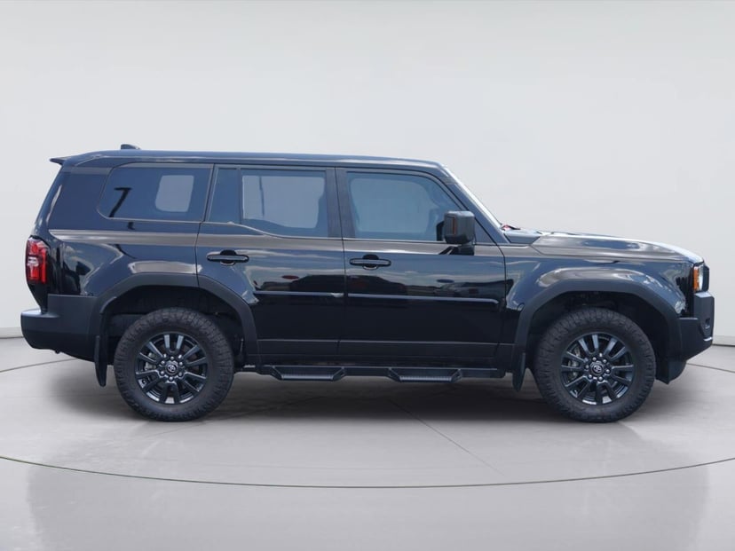 2024 Toyota Land Cruiser - Image 2