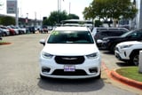 2023 Chrysler Pacifica - Preview 5