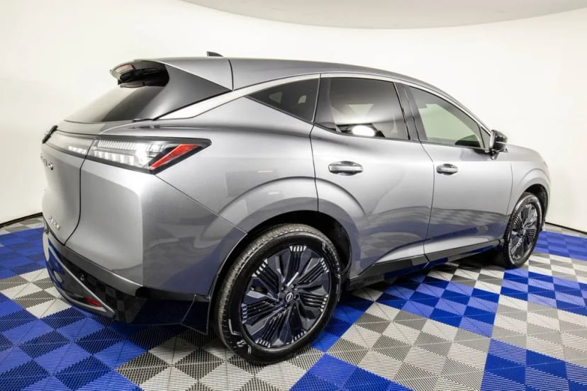 2026 Nissan Murano - Image 3