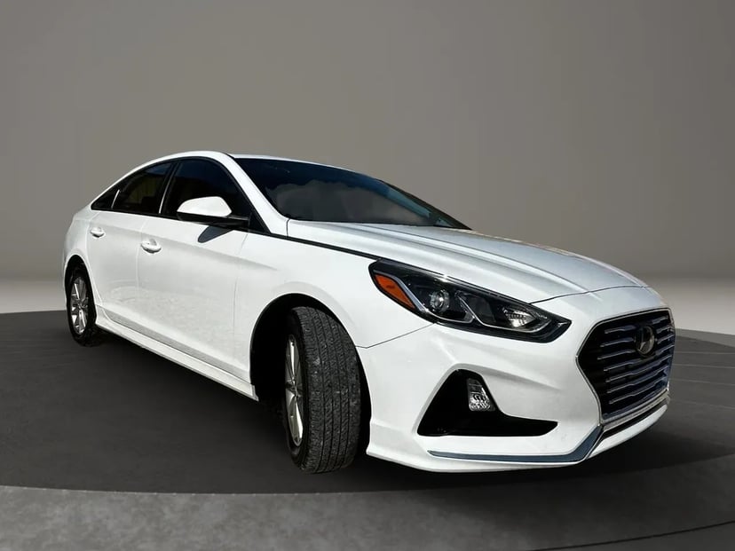 2019 Hyundai Sonata - Image 1