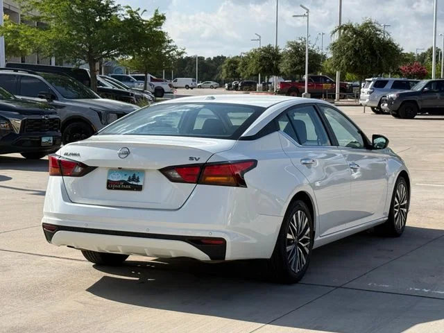 2024 Nissan Altima - Image 1