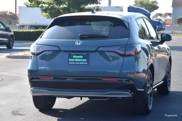 2027 Honda HR-V - Image 3