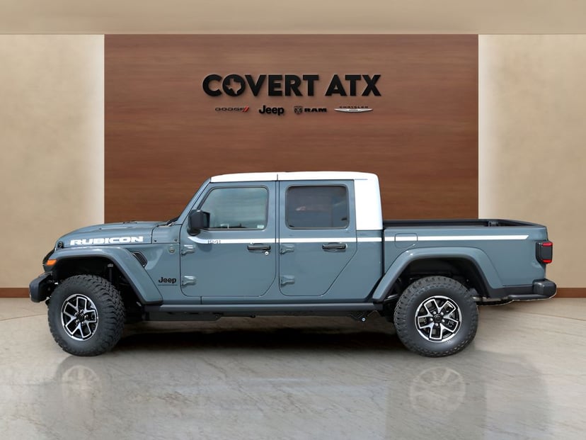 2026 Jeep Gladiator - Image 2