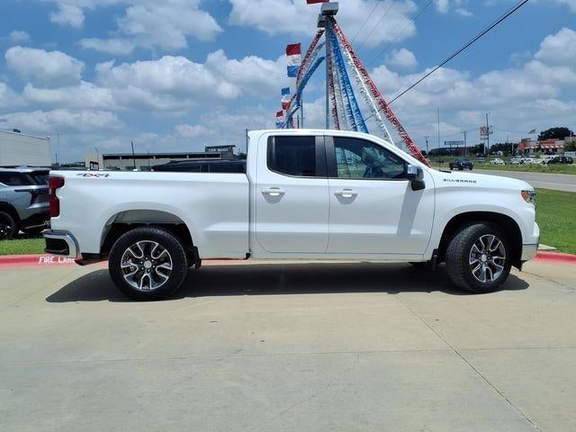 2023 Chevrolet Silverado 1500 - Image 3