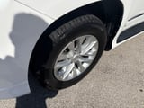 2017 Lexus GX 460 - Preview 9