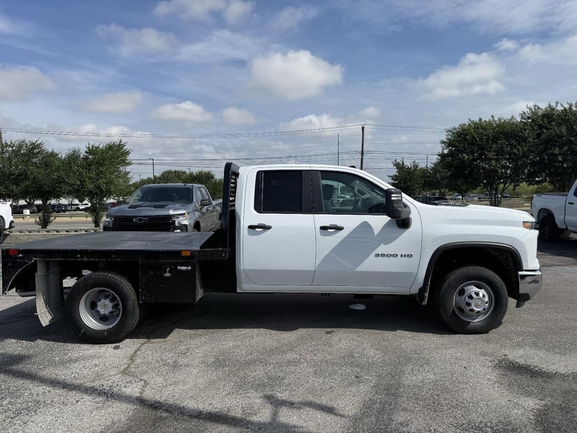 2025 Chevrolet Silverado 3500 HD - Image 1