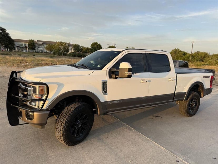 2022 Ford F-250 - Image 2