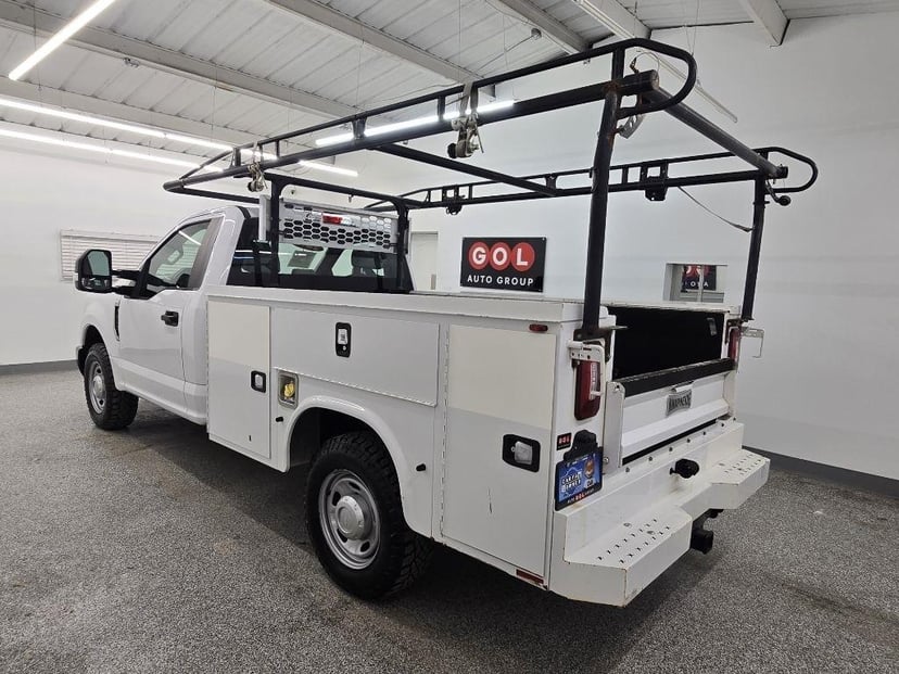 2018 Ford F-350 SD - Image 3