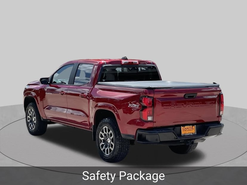 2023 Chevrolet Colorado - Image 3