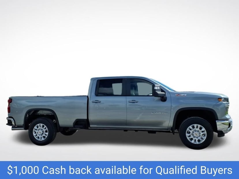2026 Chevrolet Silverado 2500 HD - Image 2