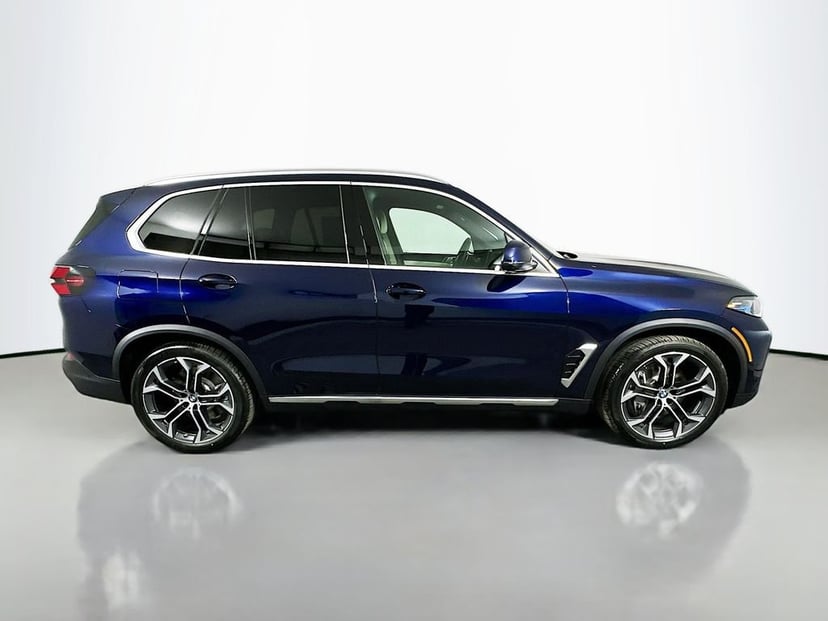 2026 BMW X5 - Image 2