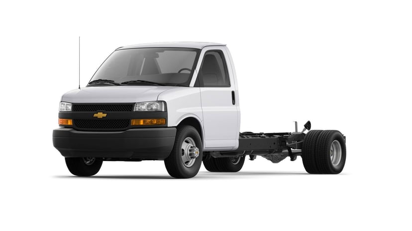 2026 Chevrolet Express Cutaway - Image 1