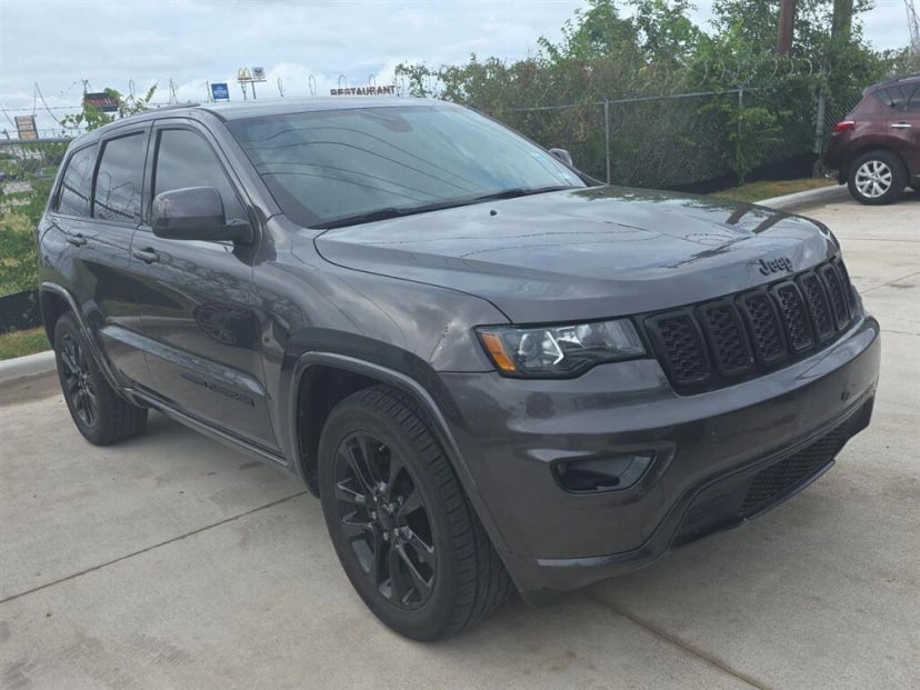 2018 Dodge Grand Cherokee - Image 2