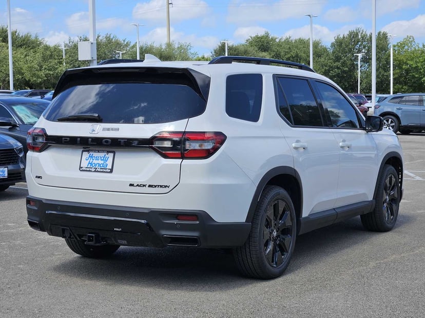2026 Honda Pilot - Image 2