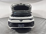 2025 Volkswagen Tiguan - Preview 13