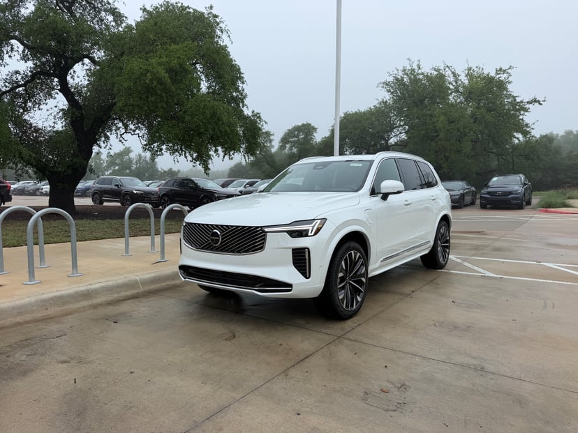 2026 Volvo XC90 - Image 1