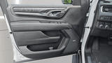 2023 GMC Yukon XL - Preview 9