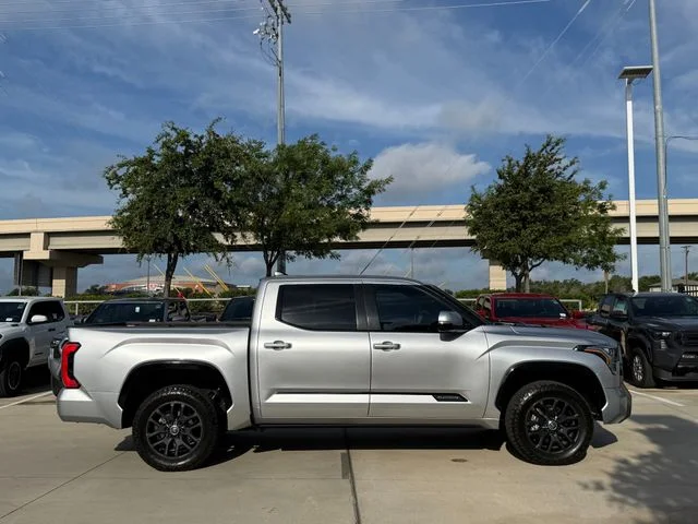 2024 Toyota Tundra - Image 3