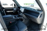 2026 Land Rover Defender - Preview 12