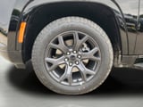 2026 Jeep Grand Wagoneer - Preview 10