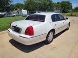 2003 Lincoln Town Car - Preview 4