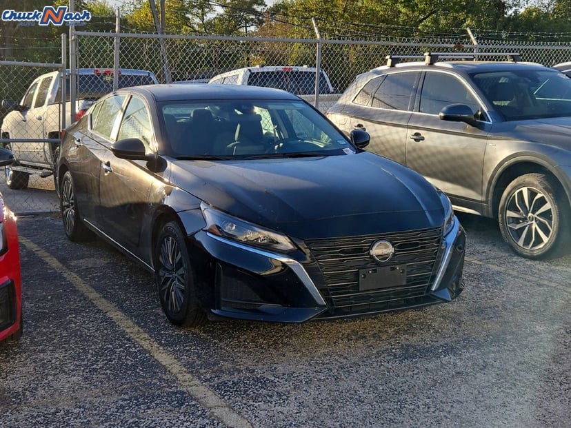 2025 Nissan Altima - Image 1