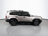 2027 Toyota Land Cruiser - Preview 4