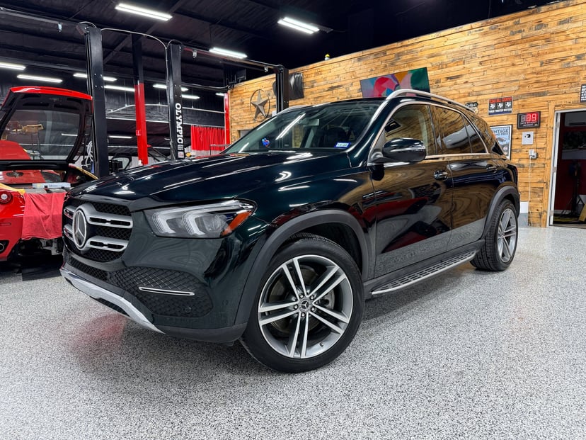 2020 Mercedes-Benz GLE - Image 1