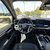 2026 Chevrolet Silverado 1500 - Preview 13