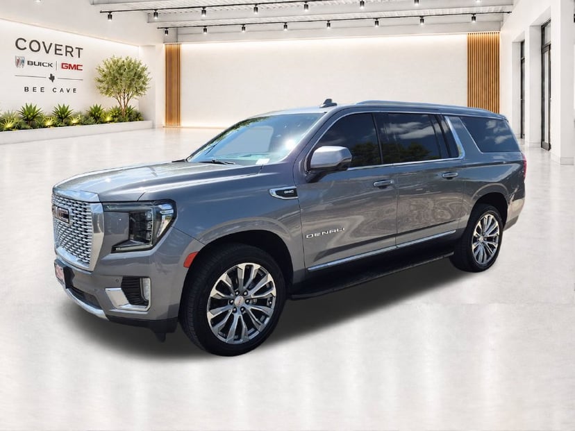 2022 GMC Yukon XL - Image 1