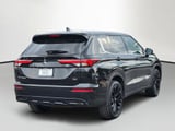 2024 Mitsubishi Outlander - Preview 7