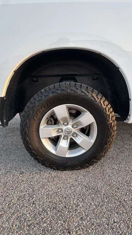 2022 Ram 1500 - Image 2
